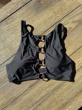 Black Bikini Top with Front Ring Details - Sz M